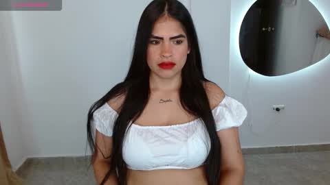 Snapshot of anny_20_x_ chatting on 03/13/26, 09:43 Anny online show from 03/13/26, 09:43