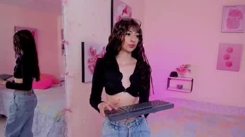 Anny cotton  online show from 03/11/26, 07:31