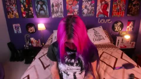      Paty     online show from 12/03/25, 11:47