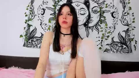 Snapshot of anny_leinhart chatting on 11/21/25, 09:02 Ana online show from 11/21/25, 09:02