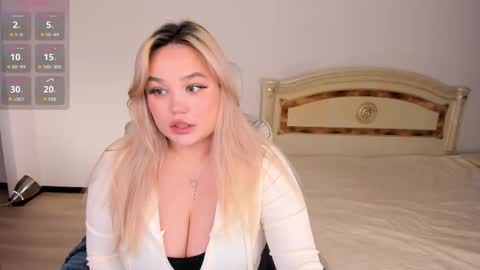 Snapshot of anny_marryanny_ chatting on 10/12/25, 03:22 Anna online show from 10/12/25, 03:22