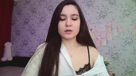 Annie online show from 02/14/25, 04:47