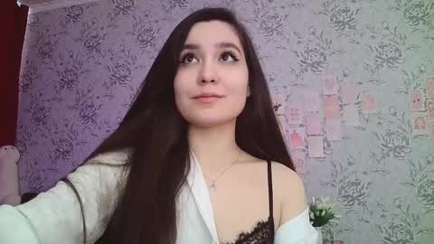 Annie online show from 02/14/25, 07:49