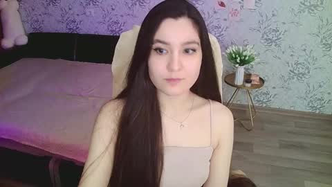 Annie online show from 02/15/25, 02:26