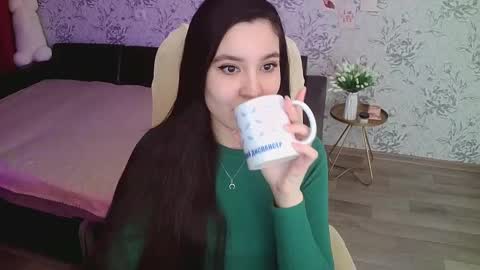 Annie online show from 02/22/25, 09:45