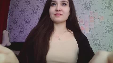 Annie online show from 02/25/25, 04:57