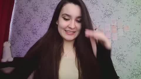 Annie online show from 02/25/25, 08:03