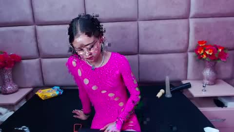 Anny online show from 12/17/24, 07:15