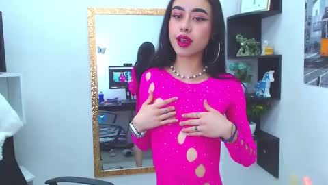 Anny online show from 02/28/25, 12:42