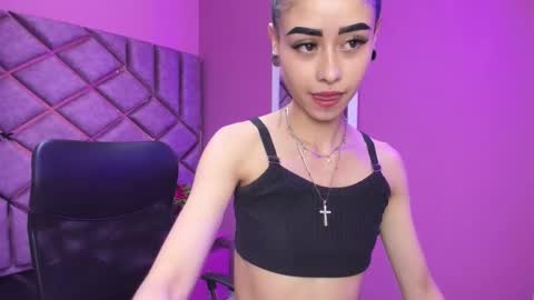 Anny online show from 12/15/25, 06:23