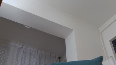 Anna online show from 02/05/25, 11:44