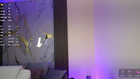 Ana online show from 10/15/25, 11:43