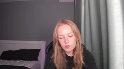 Snapshot of annyfourse chatting on 12/10/24, 04:49 AnnyFourse online show from 12/10/24, 04:49
