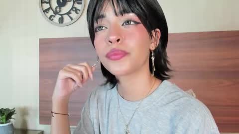 Anny Kitty online show from 09/24/25, 04:05