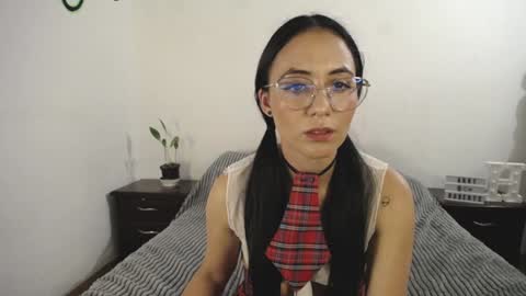 Snapshot of annyroberts_89 chatting on 01/15/25, 11:40 Anny online show from 01/15/25, 11:40