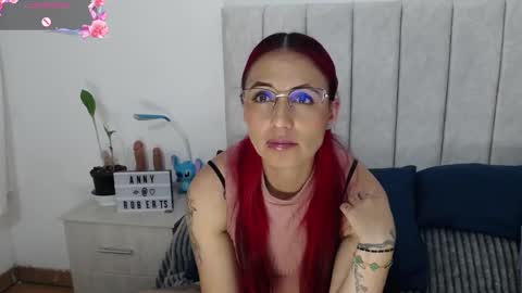 Snapshot of annyroberts_89 chatting on 09/12/25, 12:22 Anny online show from 09/12/25, 12:22