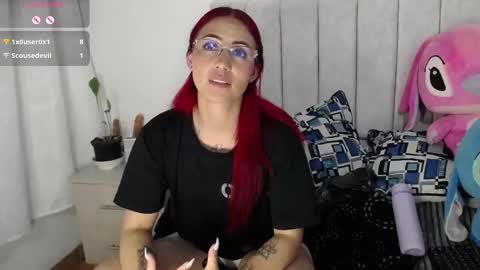 Snapshot of annyroberts_89 chatting on 09/26/25, 12:58 Anny online show from 09/26/25, 12:58