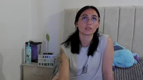Anny online show from 07/24/26, 09:35