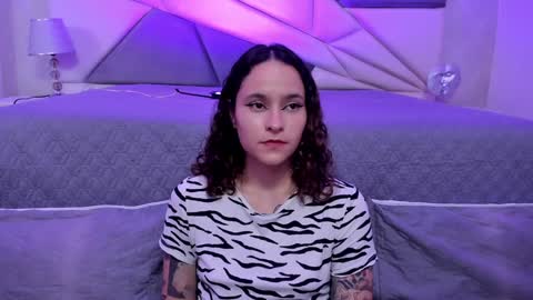 AnnyT online show from 01/08/25, 10:48