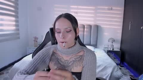 AnnyT online show from 03/19/26, 10:58