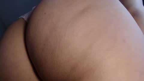 Anny Yeins online show from 02/23/26, 07:50