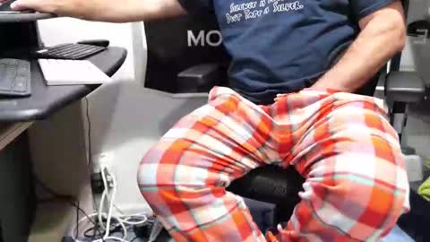 D online show from 10/31/25, 01:45