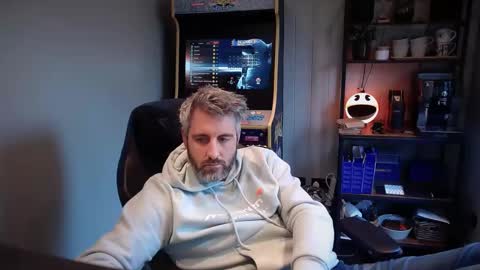 Snapshot of anonymousblokeuk chatting on 03/03/25, 01:20 anonymousblokeuk online show from 03/03/25, 01:20