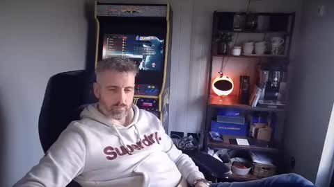 Snapshot of anonymousblokeuk chatting on 03/04/25, 12:55 anonymousblokeuk online show from 03/04/25, 12:55