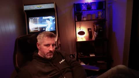 Snapshot of anonymousblokeuk chatting on 03/06/25, 01:48 anonymousblokeuk online show from 03/06/25, 01:48