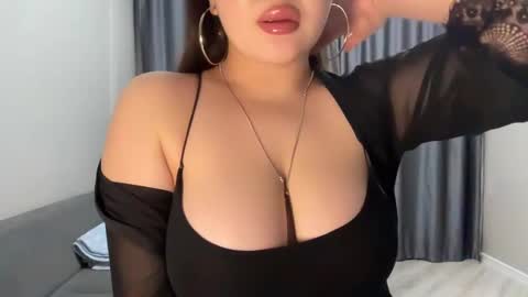 Snapshot of anora_sunny chatting on 03/02/25, 09:54 Any online show from 03/02/25, 09:54