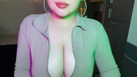 Snapshot of anora_sunny chatting on 06/14/26, 04:20 Any online show from 06/14/26, 04:20