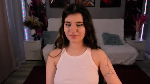 Snapshot of anoradark chatting on 09/21/25, 12:29 Anora online show from 09/21/25, 12:29