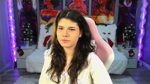 Anora online show from 12/19/25, 04:25