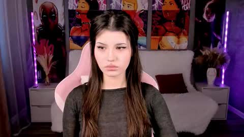 Anora online show from 02/05/26, 12:21