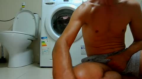 Snapshot of ansreramso chatting on 07/10/26, 06:54 Lower chakra online show from 07/10/26, 06:54