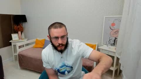 Ant online show from 01/13/26, 01:05