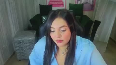 Anthonella online show from 06/27/26, 12:22