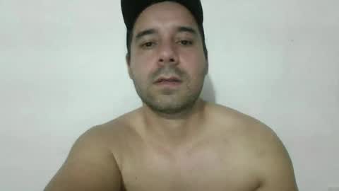 Snapshot of anthonny_1982 chatting on 06/21/26, 01:30 Antonny online show from 06/21/26, 01:30