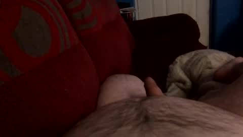 Snapshot of anthonyharling2 chatting on 12/15/25, 11:31 anthonyharling2 online show from 12/15/25, 11:31