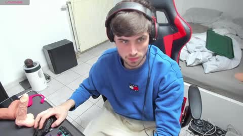 Anthony online show from 01/21/25, 02:26