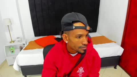 Snapshot of anthoy_wayans chatting on 01/23/25, 12:25       online show from 01/23/25, 12:25