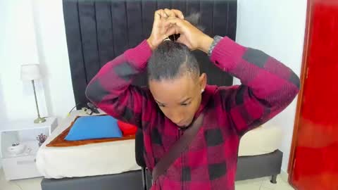 Snapshot of anthoy_wayans chatting on 02/15/25, 12:26       online show from 02/15/25, 12:26