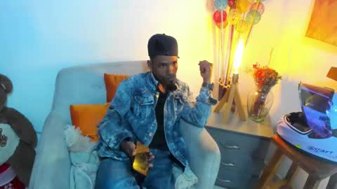       online show from 03/18/26, 12:47