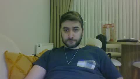 Snapshot of antilogos28 chatting on 05/30/26, 12:52 antilogos28 online show from 05/30/26, 12:52