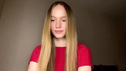 Snapshot of antionettepulgarin chatting on 02/13/26, 03:19 Viktoria online show from 02/13/26, 03:19