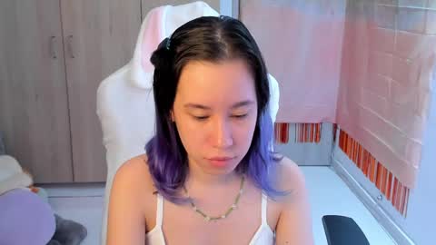 Snapshot of anto_sweet18 chatting on 06/05/26, 11:05 My birthday is on december 2nd surprise me with a gift from my amazonlist online show from 06/05/26, 11:05