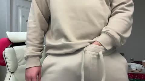 anton_smotri online show from 01/10/25, 05:47