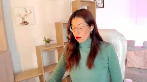 Antonella online show from 09/17/25, 12:18