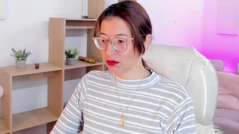 Antonella online show from 10/05/25, 12:14