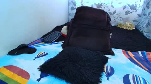 ANTONELLA WILLIAM  INDEPENDIENTE online show from 01/21/25, 06:02